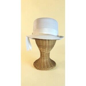 Vintage Valerie Modes White Straw Cloche/Bucket Hat, Size M, Ribbon,Mod
